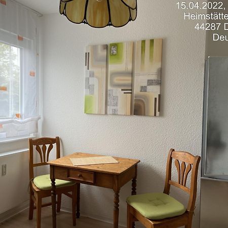 Wohnung Im 2 Familienhaus Dortmund Bagian luar foto